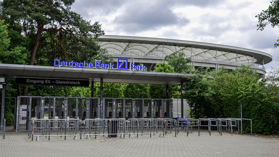 commerzbank arena 1